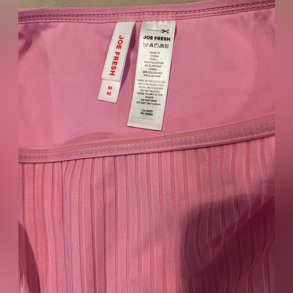 NWOT Joe Fresh Women’s Pink Ribbed Swim Bottoms - Picture 3 of 4